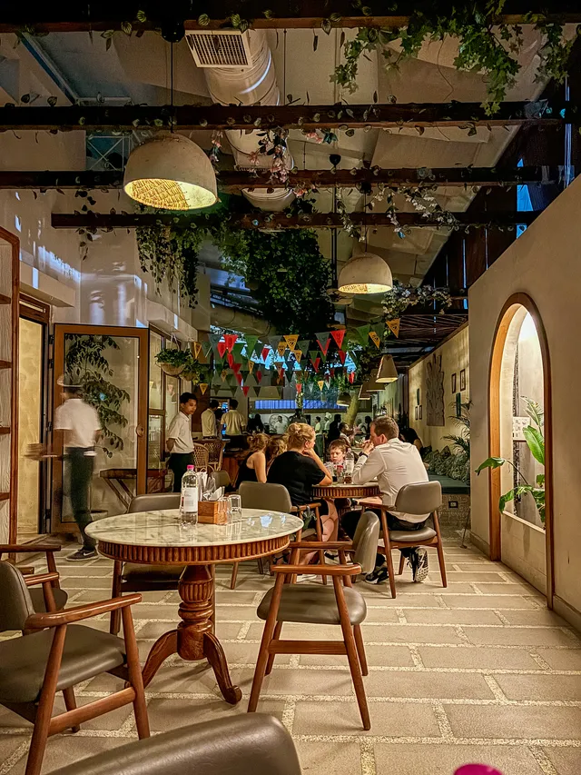 Thumbnail for uiy-inkr-igq