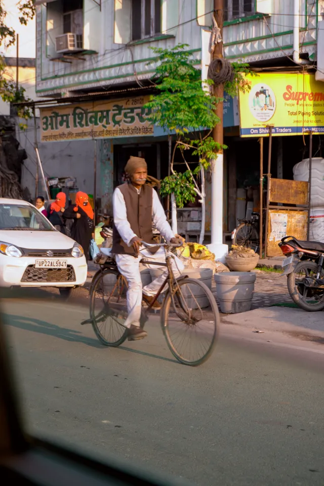 Thumbnail for ubq-iibm-gqj