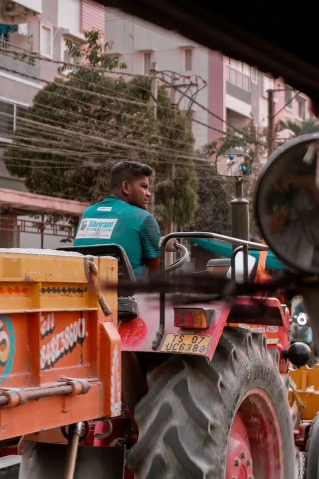 Thumbnail for qra-lnxz-lit