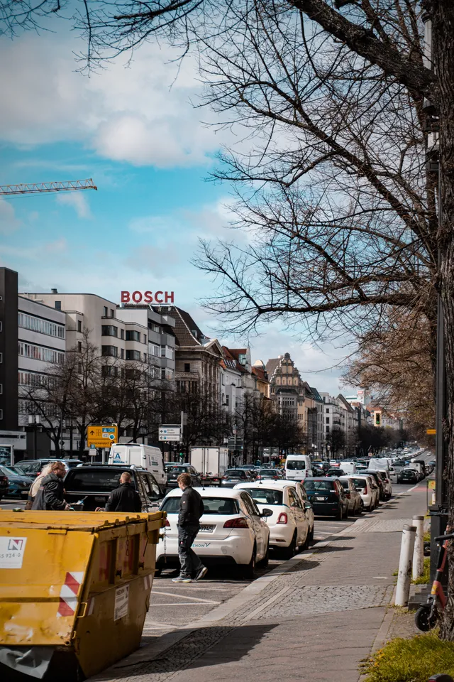 Thumbnail for klv-byyq-zee